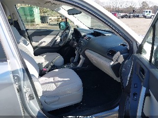 2015 Subaru Forester, VIN JF2SJADC6FH414041. Фото 5 з 6 з аукціону IAAI. Каталог авто зі США OpenDataCar.