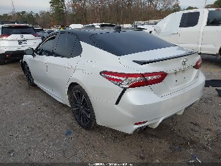 2020 Toyota Camry, VIN 4T1KZ1AK9LU044186. Фото 3 з 6 з аукціону IAAI. Каталог авто зі США OpenDataCar.