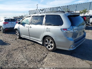 2014 Toyota Sienna, VIN 5TDXK3DC4ES440306. Фото 3 з 6 з аукціону IAAI. Каталог авто зі США OpenDataCar.