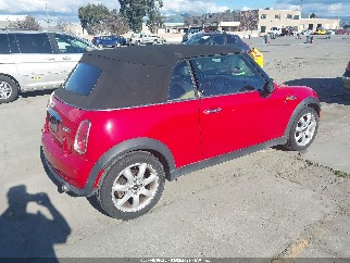 2007 Mini Cooper, VIN WMWRF335X7TG17591. Фото 4 з 6 з аукціону IAAI. Каталог авто зі США OpenDataCar.