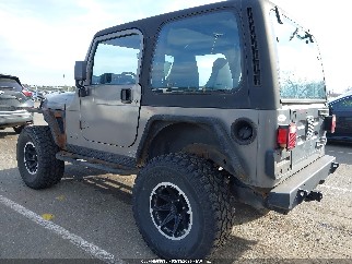 1998 Jeep Wrangler, VIN 1J4FY19S0WP705498. Фото 3 з 6 з аукціону IAAI. Каталог авто зі США OpenDataCar.