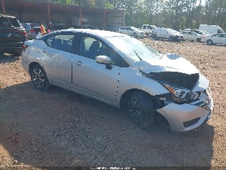 2024 Nissan Versa, VIN 3N1CN8EV0RL902894. Фото 1 з 6 з аукціону IAAI. Каталог авто зі США OpenDataCar.
