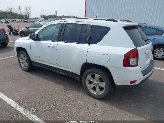 2016 Jeep Compass, VIN 1C4NJCEA2GD640798. Фото 3 з 6 з аукціону IAAI. Каталог авто зі США OpenDataCar.