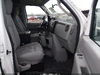 2013 Ford E-250, VIN 1FTNE2EL4DDB26382. Фото 5 из 6 с аукциона IAAI. Каталог авто из США OpenDataCar.