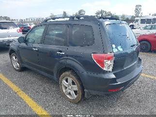 2010 Subaru Forester, VIN JF2SH6CCXAH761679. Zdjęcie 3 z 6 z aukcji IAAI. Katalog aut z USA OpenDataCar.