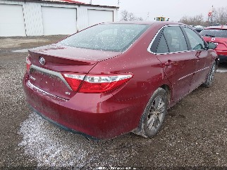 2015 Toyota Camry, VIN 4T1BF1FK6FU936370. Фото 4 з 6 з аукціону IAAI. Каталог авто зі США OpenDataCar.