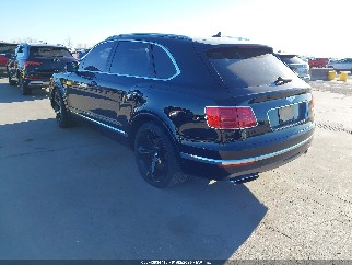 2017 Bentley Bentayga, VIN SJAAC2ZV4HC015750. Фото 3 з 6 з аукціону IAAI. Каталог авто зі США OpenDataCar.