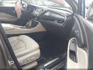 2019 Buick Envision, VIN LRBFXCSA8KD015031. Photo 5 of 6 from IAAI auction. OpenDataCar US salvage catalog.