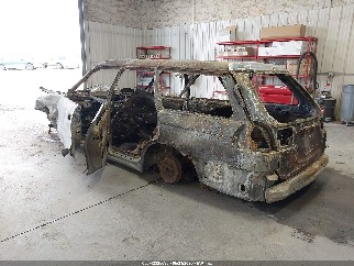 1998 Subaru Legacy, VIN 4S3BK4256W7319390. Zdjęcie 3 z 6 z aukcji IAAI. Katalog aut z USA OpenDataCar.