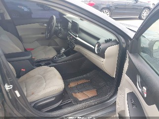 2019 Kia Forte, VIN 3KPF24AD0KE100445. Фото 5 з 6 з аукціону IAAI. Каталог авто зі США OpenDataCar.