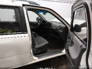 1999 Honda Passport, VIN 4S6CM58W7X4411330. Фото 5 з 6 з аукціону IAAI. Каталог авто зі США OpenDataCar.