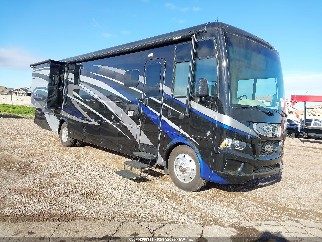 2019 Ford F53, VIN 1F66F5DY0K0A00639. Фото 1 из 6 с аукциона IAAI. Каталог авто из США OpenDataCar.