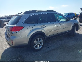 2014 Subaru Outback, VIN 4S4BRCLC0E3264777. Фото 4 з 6 з аукціону IAAI. Каталог авто зі США OpenDataCar.