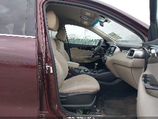 2019 Kia Sorento, VIN 5XYPG4A50KG481327. Фото 5 з 6 з аукціону IAAI. Каталог авто зі США OpenDataCar.