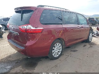 2017 Toyota Sienna, VIN 5TDYZ3DC1HS795924. Фото 4 з 6 з аукціону IAAI. Каталог авто зі США OpenDataCar.