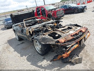 1990 Chevrolet Corvette, VIN 1G1YY338XL5118698. Zdjęcie 1 z 6 z aukcji IAAI. Katalog aut z USA OpenDataCar.