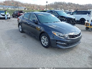 2017 Kia Optima, VIN 5XXGT4L31HG146159. Фото 1 з 6 з аукціону IAAI. Каталог авто зі США OpenDataCar.