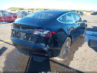 2018 Tesla Model 3, VIN 5YJ3E1EA8JF004872. Фото 4 з 6 з аукціону IAAI. Каталог авто зі США OpenDataCar.