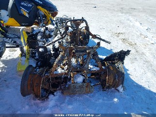 2000 Yamaha YFM350, VIN JY44UMW0XYA017512. Zdjęcie 5 z 6 z aukcji IAAI. Katalog aut z USA OpenDataCar.