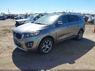 2016 Kia Sorento, VIN 5XYPKDA18GG141894. Фото 2 з 6 з аукціону IAAI. Каталог авто зі США OpenDataCar.