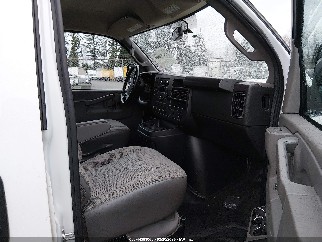2023 Chevrolet Express Cargo, VIN 1GCWGAFP8P1113070. Фото 5 з 6 з аукціону IAAI. Каталог авто зі США OpenDataCar.