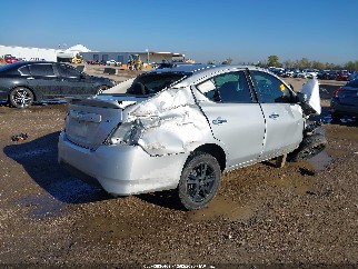 2018 Nissan Versa, VIN 3N1CN7AP8JL824886. Фото 4 з 6 з аукціону IAAI. Каталог авто зі США OpenDataCar.