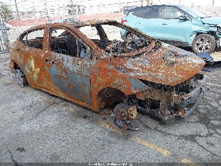 2024 Nissan Versa, VIN 3N1CN8DV0RL885726. Фото 1 з 6 з аукціону IAAI. Каталог авто зі США OpenDataCar.