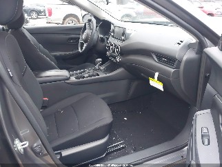 2025 Nissan Sentra, VIN 3N1AB8BV6SY284817. Фото 5 з 6 з аукціону IAAI. Каталог авто зі США OpenDataCar.