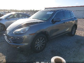 2011 Porsche Cayenne, VIN WP1AA2A26BLA03305. Фото 2 з 6 з аукціону IAAI. Каталог авто зі США OpenDataCar.
