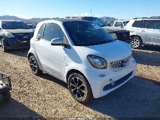 2016 Smart Fortwo, VIN WMEFJ5DA8GK067999. Фото 1 з 6 з аукціону IAAI. Каталог авто зі США OpenDataCar.