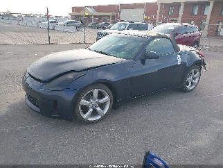 2007 Nissan Z, VIN JN1BZ36A47M654733. Фото 2 з 6 з аукціону IAAI. Каталог авто зі США OpenDataCar.