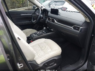 2021 Mazda CX-5, VIN JM3KFACM9M0314447. Фото 5 з 6 з аукціону IAAI. Каталог авто зі США OpenDataCar.