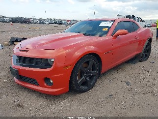 2010 Chevrolet Camaro, VIN 2G1FK1EJ2A9184904. Фото 2 з 6 з аукціону IAAI. Каталог авто зі США OpenDataCar.