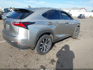 2017 Lexus NX 200t, VIN JTJYARBZ7H2075081. Фото 4 з 6 з аукціону IAAI. Каталог авто зі США OpenDataCar.