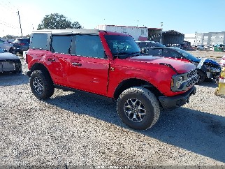 2023 Ford Bronco, VIN 1FMEE5DH0PLB20325. Фото 1 из 6 с аукциона IAAI. Каталог авто из США OpenDataCar.