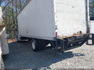 2004 Freightliner M2 106, VIN 1FVACWDC04HN53777. Фото 3 з 6 з аукціону IAAI. Каталог авто зі США OpenDataCar.