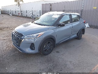 2022 Nissan Kicks, VIN 3N1CP5DV4NL518783. Фото 2 из 6 с аукциона IAAI. Каталог авто из США OpenDataCar.