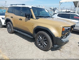 2025 Toyota Land Cruiser, VIN JTEABFAJXSK030327. Фото 1 из 6 с аукциона IAAI. Каталог авто из США OpenDataCar.