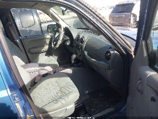 2006 Jeep Liberty, VIN 1J4GL48K06W275516. Фото 5 из 6 с аукциона IAAI. Каталог авто из США OpenDataCar.