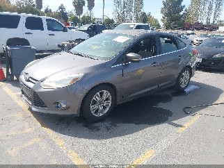 2012 Ford Focus, VIN 1FAHP3H21CL176487. Фото 2 з 6 з аукціону IAAI. Каталог авто зі США OpenDataCar.