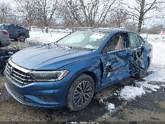 2019 Volkswagen Jetta, VIN 3VWE57BUXKM059909. Фото 2 з 6 з аукціону IAAI. Каталог авто зі США OpenDataCar.
