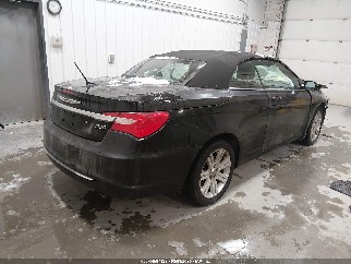 2011 Chrysler 200, VIN 1C3BC2EG7BN571691. Фото 4 з 6 з аукціону IAAI. Каталог авто зі США OpenDataCar.