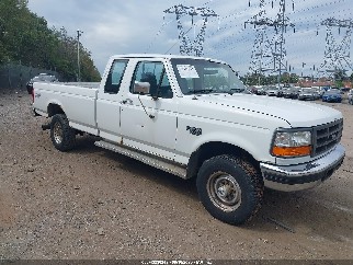 1996 Ford F-250, VIN 1FTHX26F1TEB38157. Zdjęcie 1 z 6 z aukcji IAAI. Katalog aut z USA OpenDataCar.