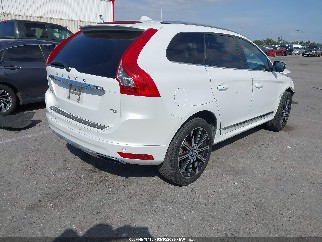 2015 Volvo XC60, VIN YV440MDK6F2755250. Фото 4 з 6 з аукціону IAAI. Каталог авто зі США OpenDataCar.