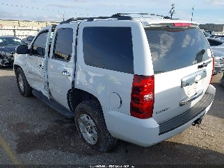 2013 Chevrolet Tahoe, VIN 1GNSCAE05DR282062. Фото 3 з 6 з аукціону IAAI. Каталог авто зі США OpenDataCar.