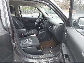 2016 Jeep Patriot, VIN 1C4NJRBBXGD668963. Фото 5 з 6 з аукціону IAAI. Каталог авто зі США OpenDataCar.