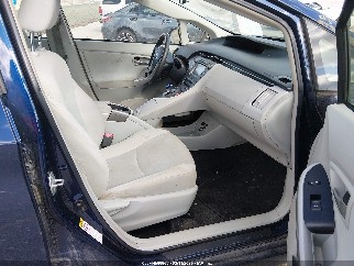 2013 Toyota Prius, VIN JTDKN3DU4D0355767. Фото 5 з 6 з аукціону IAAI. Каталог авто зі США OpenDataCar.