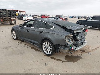2023 Audi A5 Sportback, VIN WAUFACF5XPA012198. Zdjęcie 3 z 6 z aukcji IAAI. Katalog aut z USA OpenDataCar.