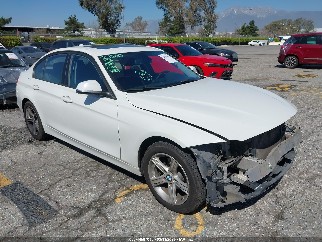 2014 Bmw 3 Series, VIN WBA3D3C56EK154697. Zdjęcie 1 z 6 z aukcji IAAI. Katalog aut z USA OpenDataCar.