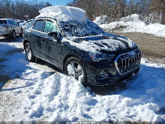 2020 Audi Q3, VIN WA1FECF32L1111687. Фото 1 з 6 з аукціону IAAI. Каталог авто зі США OpenDataCar.